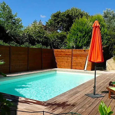 D'hôtes Du Clos Semper Felix 3*