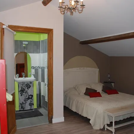 D'hotes Du Clos Semper Felix Frühstückspension Sainte-Bazeille