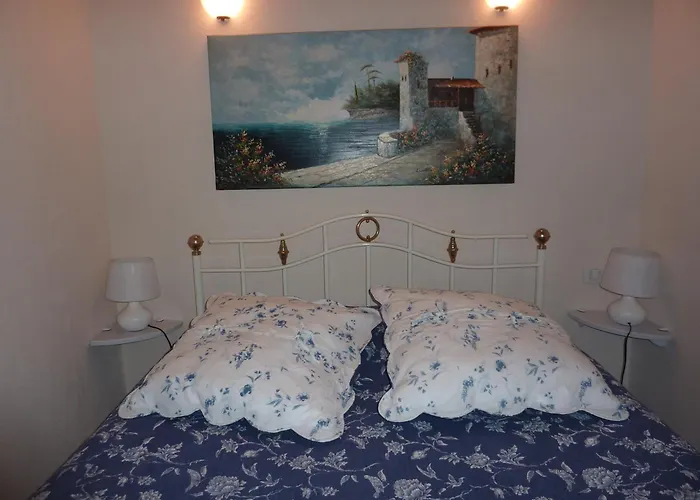 לינה וארוחת בוקר D'hotes Du Clos Semper Felix Sainte-Bazeille