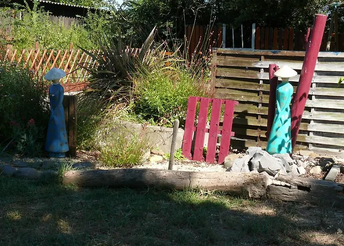 לינה וארוחת בוקר D'hotes Du Clos Semper Felix 3*