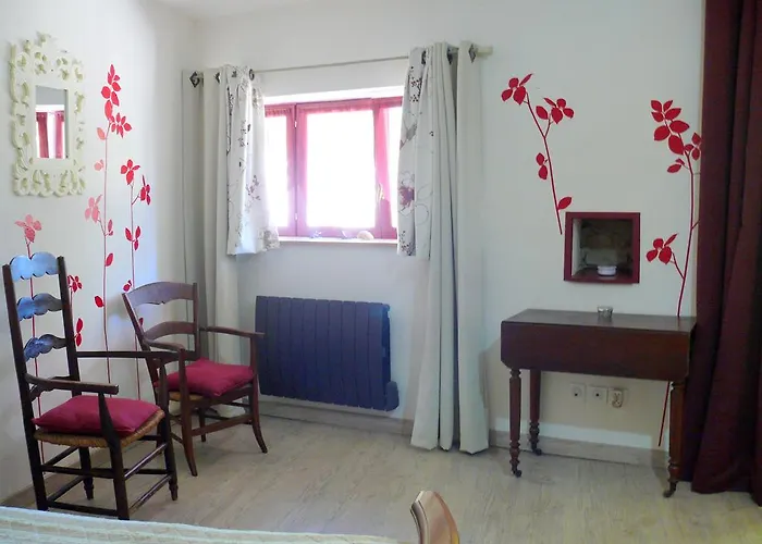 לינה וארוחת בוקר D'hotes Du Clos Semper Felix Sainte-Bazeille